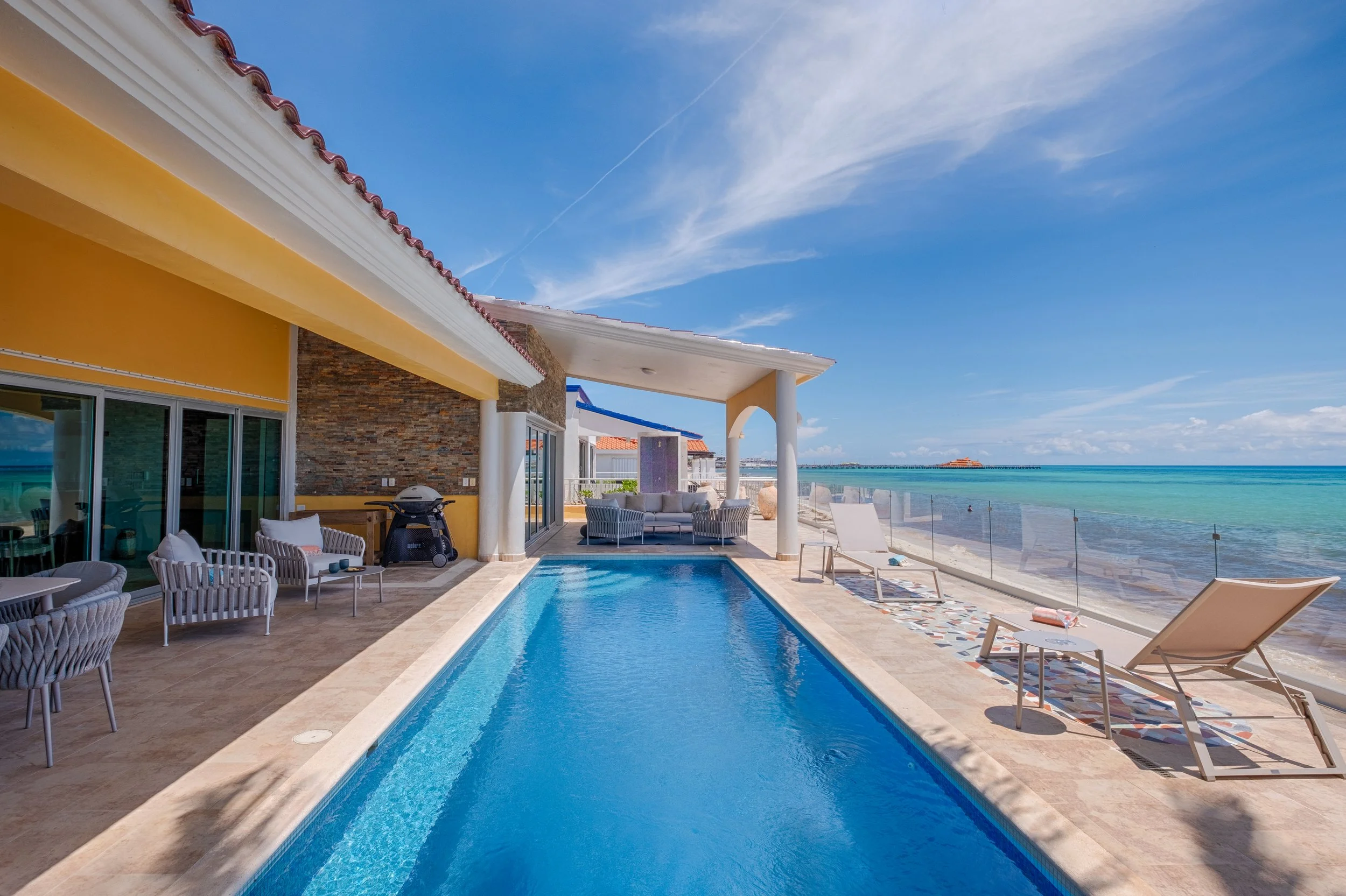 Pool terrace
